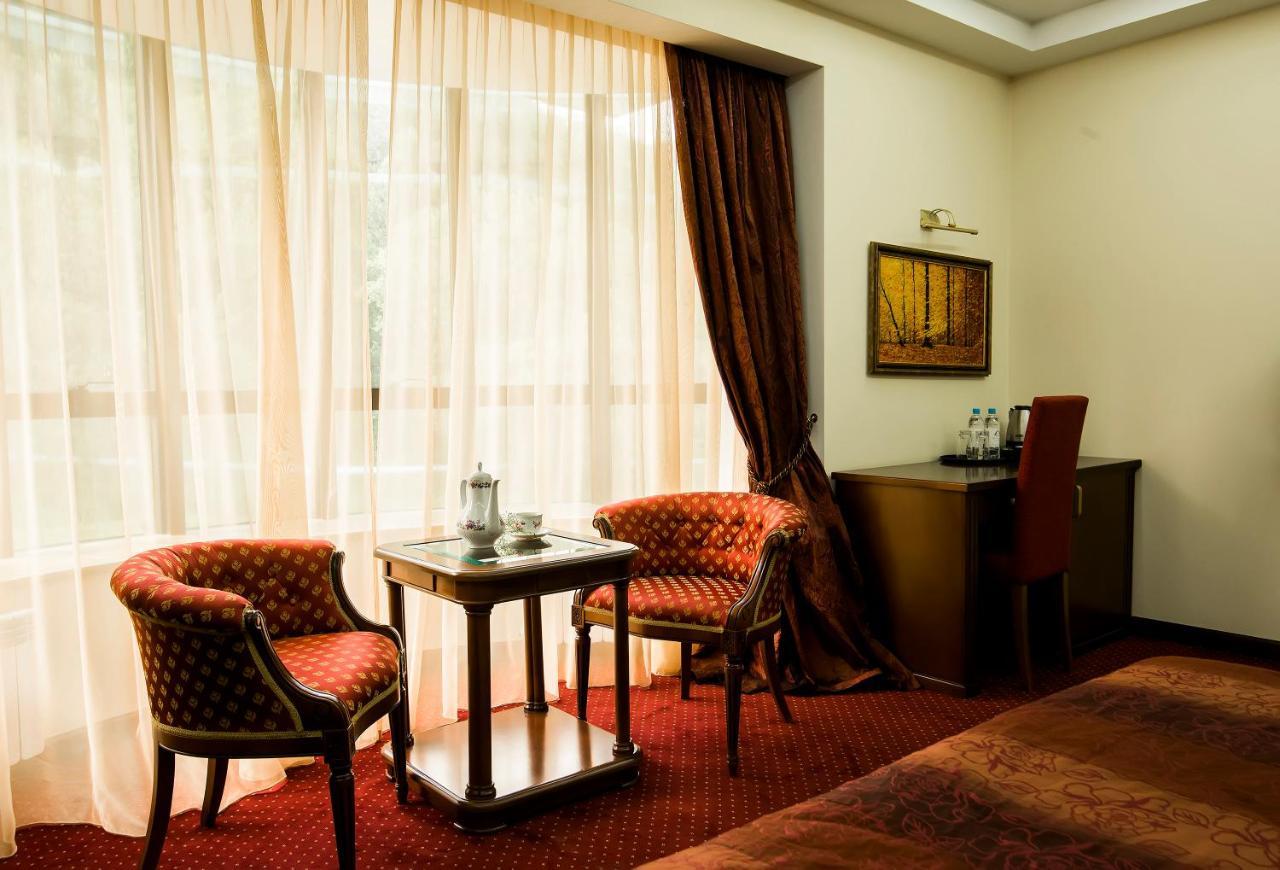 Elegant Hotel & Resort Tsaghkadzor Ngoại thất bức ảnh